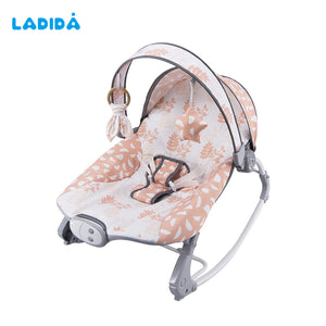 Baby Rocker with classic Melodies and calming vibrations